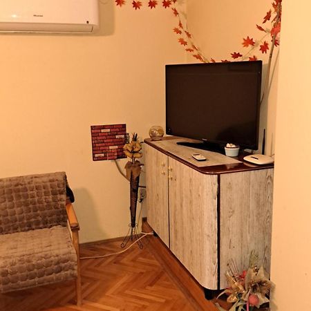 UžiceDvosoban Stanアパートメント エクステリア 写真